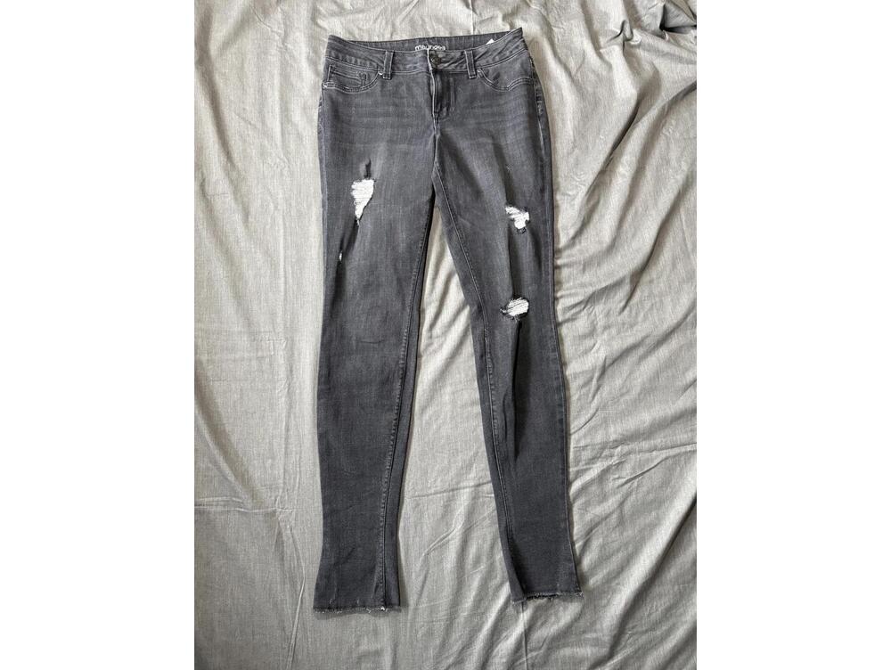 Maurices M Long Mid Rise Distressed Skinny Raw Hem Dark Gray Stretch Denim Jeans
